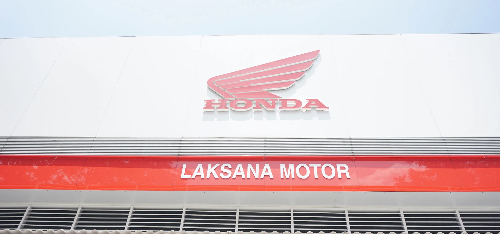 Slider Foto Dealer Laksana Honda Motor Purwodadi