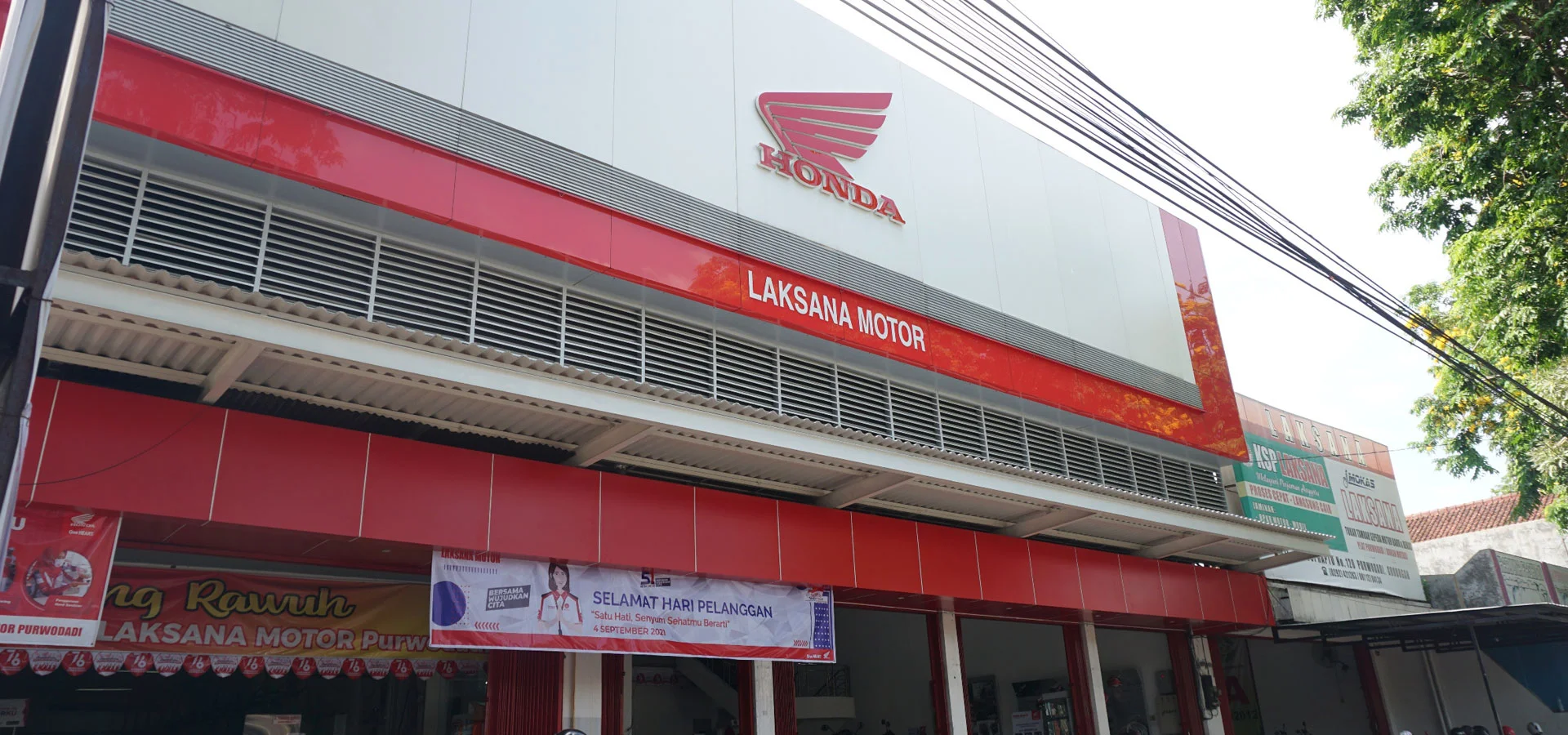 Slider Foto Dealer Laksana Honda Motor Purwodadi